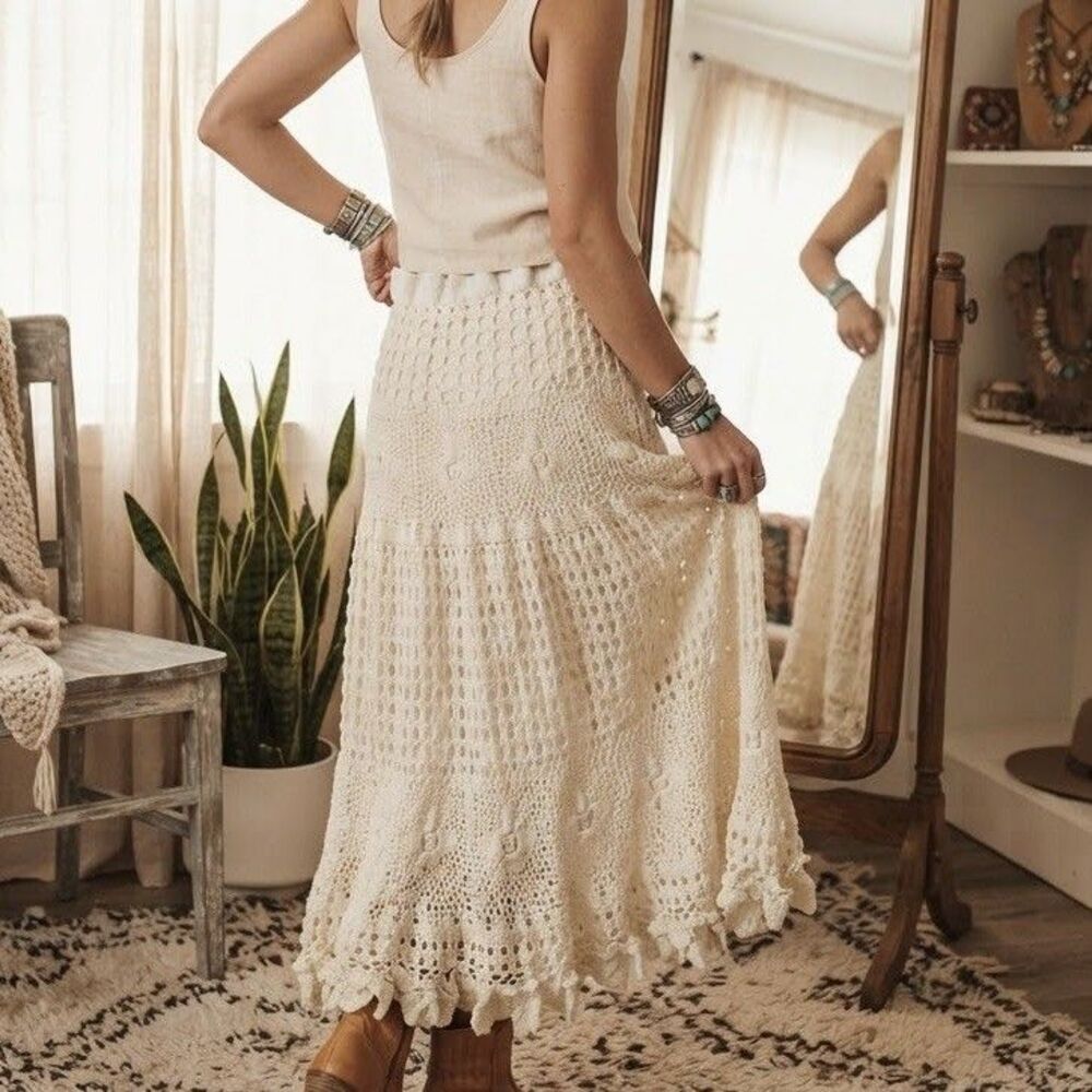 Lucky & Coco Women M Ivory White Crochet Knit Midi Maxi Skirt 100% Cotton Lined